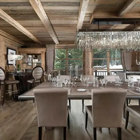 Luxueux Avec Piscine Proche Du Centre - Fr-1-564-156 Chalet Courchevel